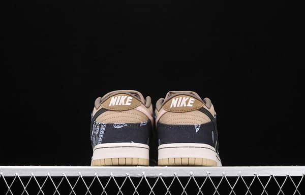 Travis Scott × SB DUNK joint name board shoes cashew fruit CT5053-001 - Image 15