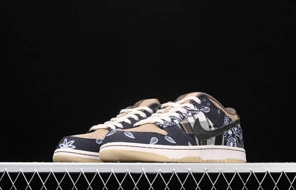 Travis Scott × SB DUNK joint name board shoes cashew fruit CT5053-001 - Image 16