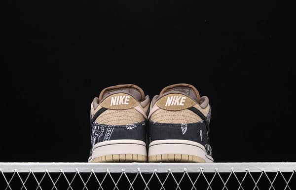 Travis Scott × SB DUNK joint name board shoes cashew fruit CT5053-001 - Image 16
