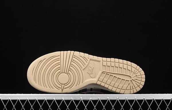 Travis Scott × SB DUNK joint name board shoes cashew fruit CT5053-001 - Image 18