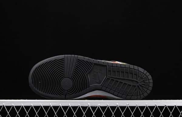 NIKE SB DUNK Low Raygun low-top casual air cushion shoes alien embroidery BQ6832-101, - Image 16