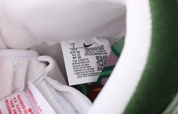 NIKE SB DUNK High Strawberry Cough strawberry green casual skateboard shoes CW7093-600 - Image 5