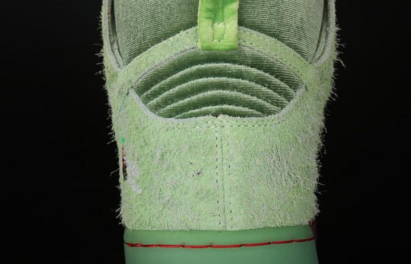 NIKE SB DUNK High Strawberry Cough strawberry green casual skateboard shoes CW7093-600 - Image 7