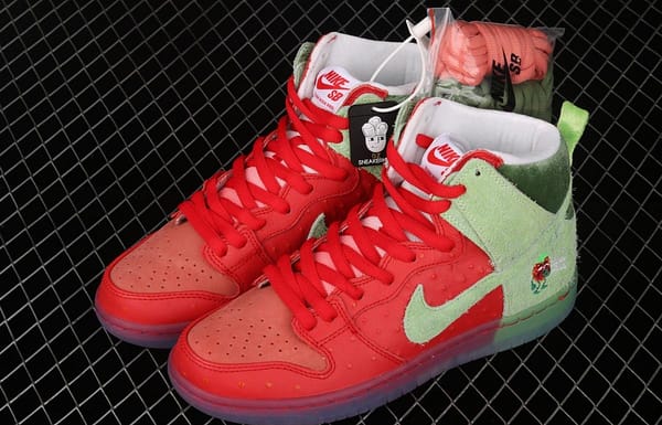 NIKE SB DUNK High Strawberry Cough strawberry green casual skateboard shoes CW7093-600 - Image 11
