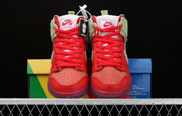 NIKE SB DUNK High Strawberry Cough strawberry green casual skateboard shoes CW7093-600 - Image 13