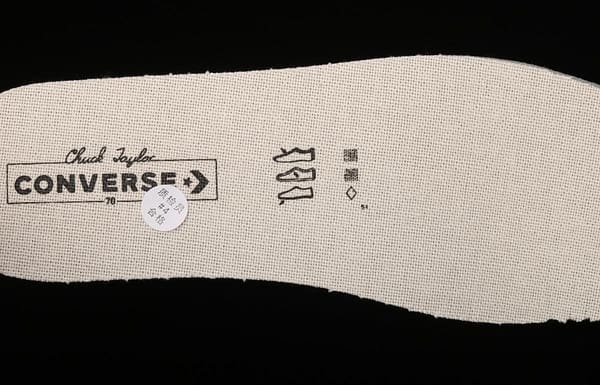 Converse Chuck 1970's Converse Classic graffiti Limited Edition Samsung canvas shoes 162050C - Image 3