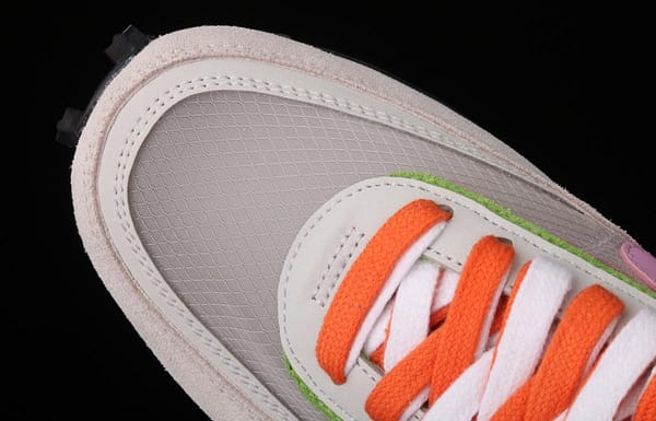Sacai x NIKE LVD Waffle Daybreak co-signed catwalk style transparent net stitching double hook Swoosh running shoes DH1347-100 - Image 9