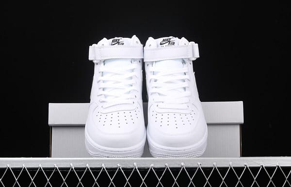 NIKE Air Force 11607 Mid medium top casual board shoes AO2424-101, - Image 9