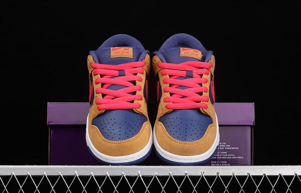NIKE SB DUNK Low SB shredded backboard dark brown white and yellow color matching fashion leisure board shoes BQ6817-700 - Image 13