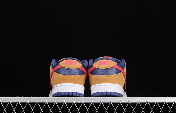 NIKE SB DUNK Low SB shredded backboard dark brown white and yellow color matching fashion leisure board shoes BQ6817-700 - Image 14