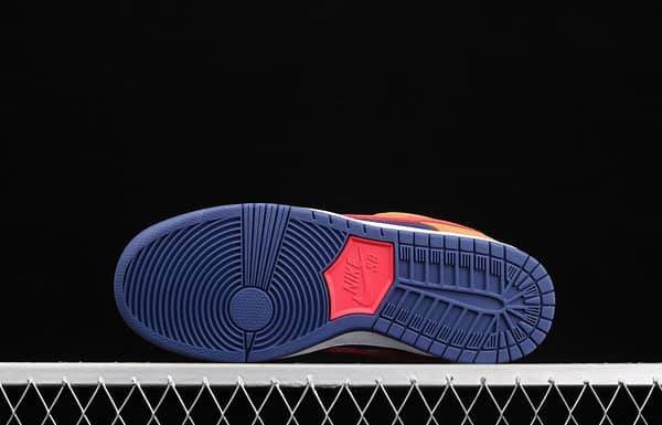 NIKE SB DUNK Low SB shredded backboard dark brown white and yellow color matching fashion leisure board shoes BQ6817-700 - Image 16