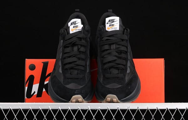 Sacai x NIKE VaporWaffle 3.0 casual shoes DD1875-001 - Image 11