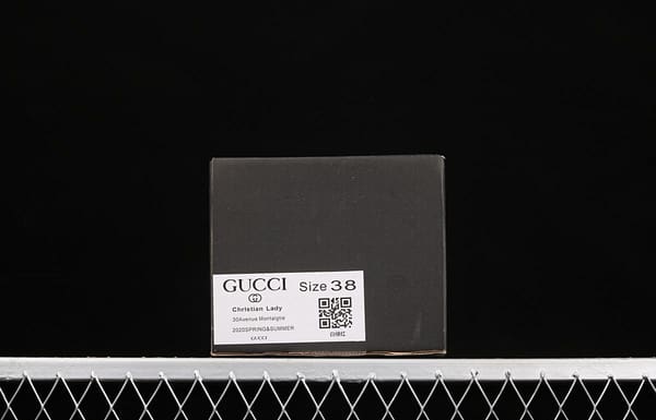 Gucci summer trend couple casual slippers white, green and red - Image 6