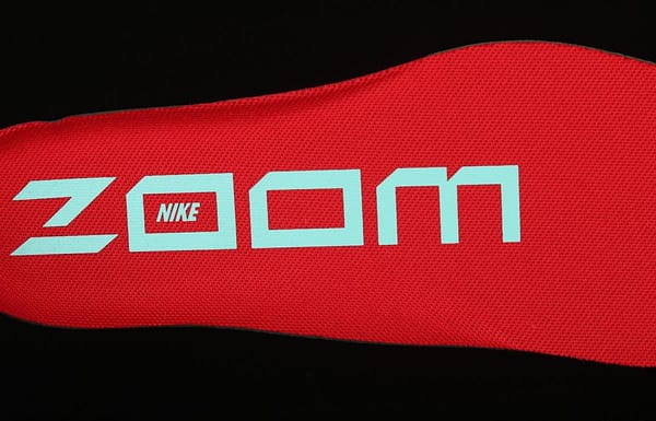 NIKE Air Zoom Vomero 15 moon landing 15 generation slow shock breathable running shoes CU1855-004 - Image 3