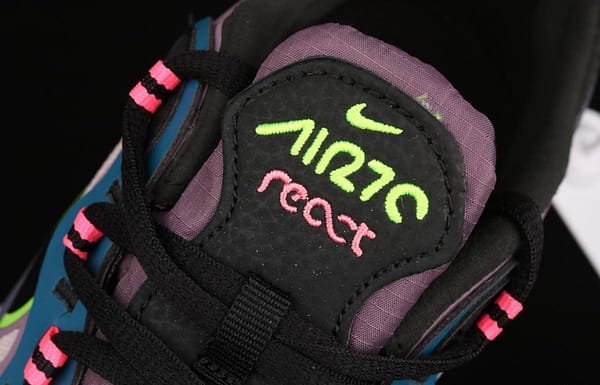 NIKE Air Max 270React new high frequency mesh hollowed-out half-palm air cushion running shoes CV8818-500 - Image 8