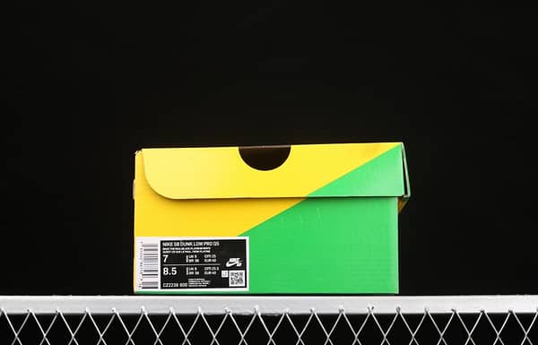NIKE SB DUNK Low What The color stitching asymmetrical mandarin duck low-top skateboard shoes CZ2239-600 - Image 12