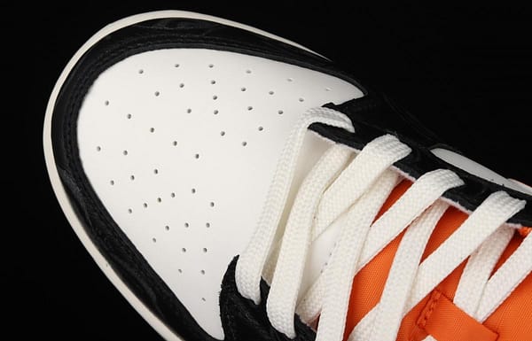 NIKE SB DUNK Low Halloween black, white and orange luminous Halloween SB rebound fashion casual board shoes DD3357-100 - Image 9