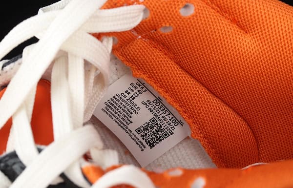 NIKE SB DUNK Low Halloween black, white and orange luminous Halloween SB rebound fashion casual board shoes DD3357-100 - Image 5