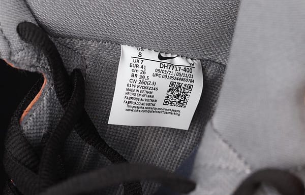 NIKE SB DUNK High Gundam joint style SB buckle rebound fashion casual board shoes DH7717-400 - Image 5