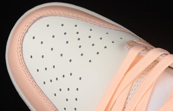 NIKE SB DUNK High white powder color SB buckle rebound high upper board shoes DD1869-104 - Image 9