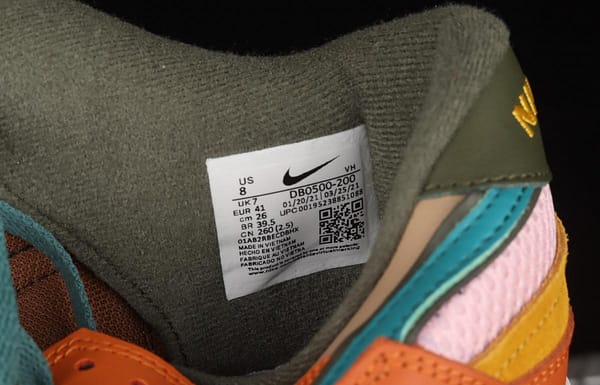 NIKE DUNK Scrap color stitching and stitching strange dazzling color low-top casual board shoes DB0500-200 - Image 5