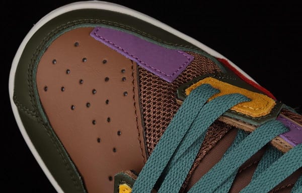 NIKE DUNK Scrap color stitching and stitching strange dazzling color low-top casual board shoes DB0500-200 - Image 9