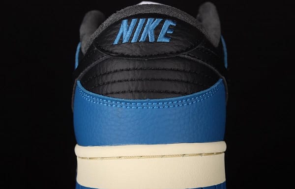NIKE SB DUNK Low white, blue and black hook SB smash rebounds low upper board shoes DH0957-105 - Image 6