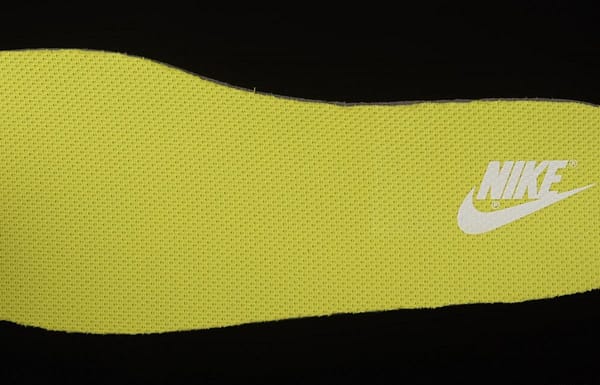NIKE SB DUNK Low Prm yellow and white color SB buckle rebound fashion leisure board shoes DM9467-700 - Image 3