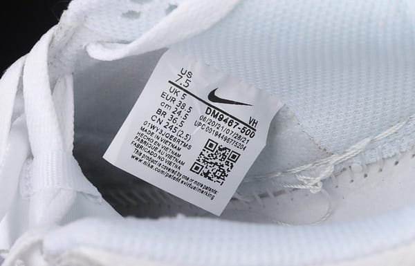 NIKE SB DUNK Low Prm white light purple color SB buckle rebound fashion leisure board shoes DM9467-500 - Image 5