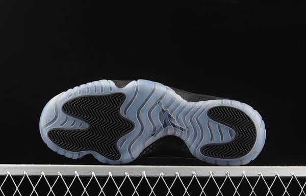 Air Jordan 11 Cap and Gown 11 Black Gamma Black Samurai 378037-005 - Image 14