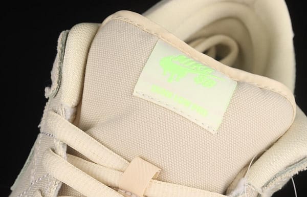 NIKE SB DUNK Low Mummy mummy noctilucent SB buckle rebound fashion casual board shoes DM0774-111, - Image 7