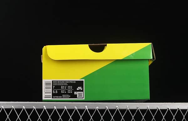 NIKE SB DUNK High Strawberry Cough strawberry green casual skateboard shoes CW7093-600 - Image 11