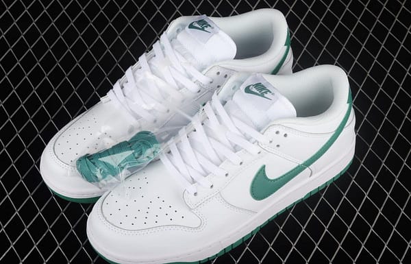 NIKE SB DUNK Low White and Green Celtic SB Slam Dunk Series low-side leisure sports skateboard shoes DD1503-112 - Image 10