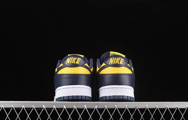 NIKE SB DUNK Low Michigan Michigan color buckle broken backboard fashion casual board shoes DD1391-700 - Image 13