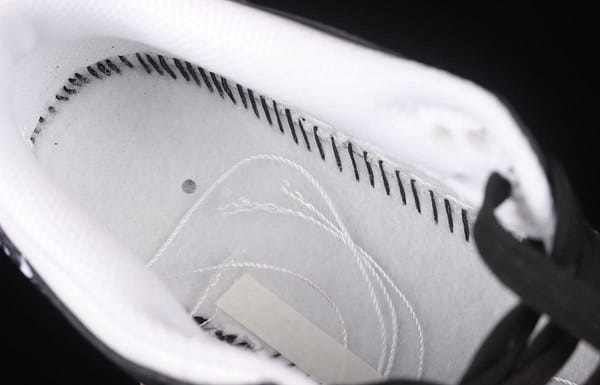 NIKE SB DUNK Low Black Paisley black and white cashew flower SB rebound fashion casual board shoes DH4401-100 - Image 4