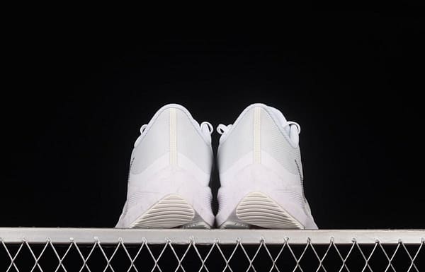 NIKE Zoom Winflo 8 Moon Landing New Sports Leisure shock Relief running shoes CW3421-104 - Image 13