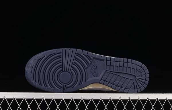 NIKE SB DUNK Low Navy Blue - Image 14