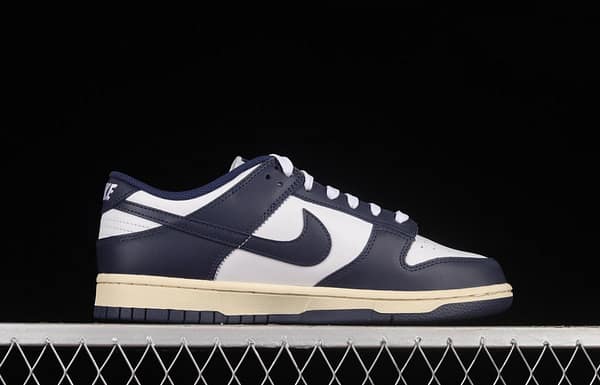 NIKE SB DUNK Low Navy Blue - Image 15