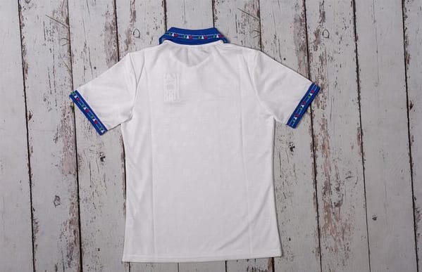 Retro 1994 Italy Away Soccer Jersey - Image 5