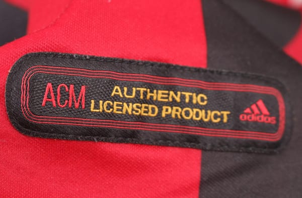 Retro 00/01 AC Milan Home Jersey - Image 5