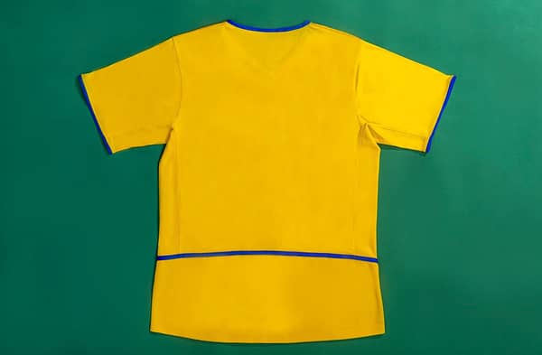 Retro 02/03 Inter Milan Third Yellow Jersey - Image 2