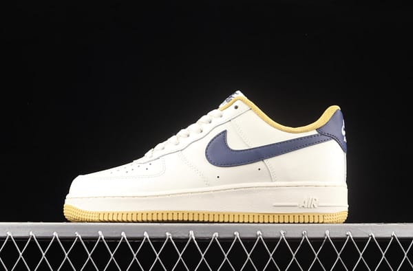 NIKE Air Force 1x07 Low white, yellow and black hook low-top casual board shoes AQ2288-111,