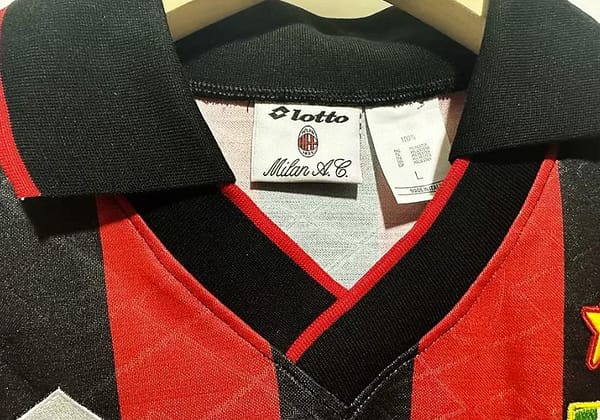 Retro 93/94 AC Milan Home Champion League Jersey With Patches - Image 3