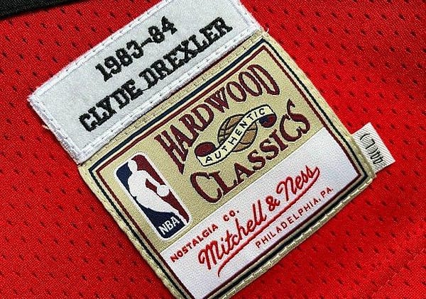 Men's Clyde Drexler Red Retro Classic Team Jersey - Image 6