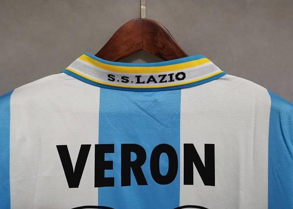 Retro 99-00 Lazio Home Jersey - Image 12
