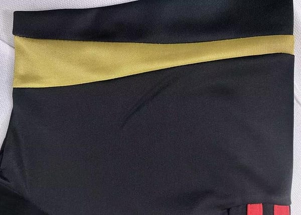 Retro 2011 Mexico Away Black Jersey - Image 7