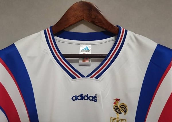 Retro 1996 France Away Soccer Jersey - Image 9