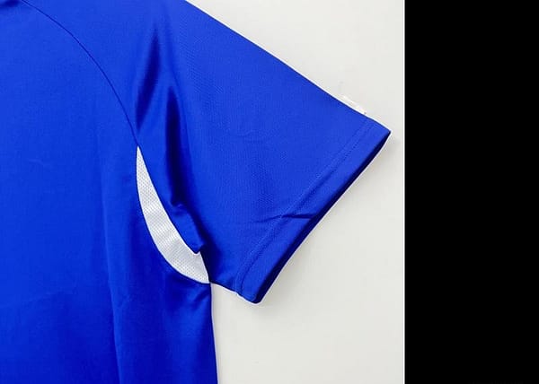 Retro 2002 Brazil Away Soccer Jersey - Image 3
