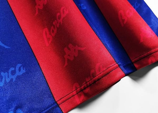 Retro 1995/97 Barcelona Home Soccer Jersey - Image 3