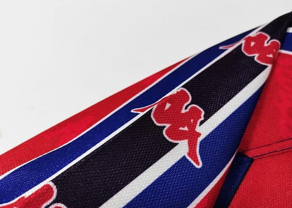 Retro 1995/97 Barcelona Home Soccer Jersey - Image 5